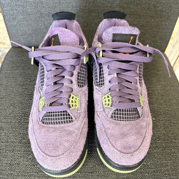 Women's Nike Air Jordan 4 Retro Canyon Purple. Exclusive Release, Size 8. - Picture 2 of 4